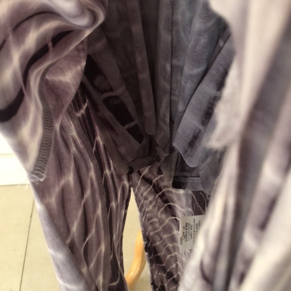 Akira Chicago Red Label  maxi pool dress / with shorts underneath Size L - Picture 4 of 10